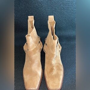 Sam Edelman Bellamie
Booties Size 7 Medium